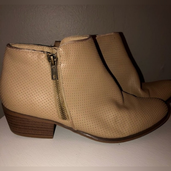 BOGO Esprit Tan Zip-Up Booties with Faux Zipper detail size 6 women's - Picture 6 of 9